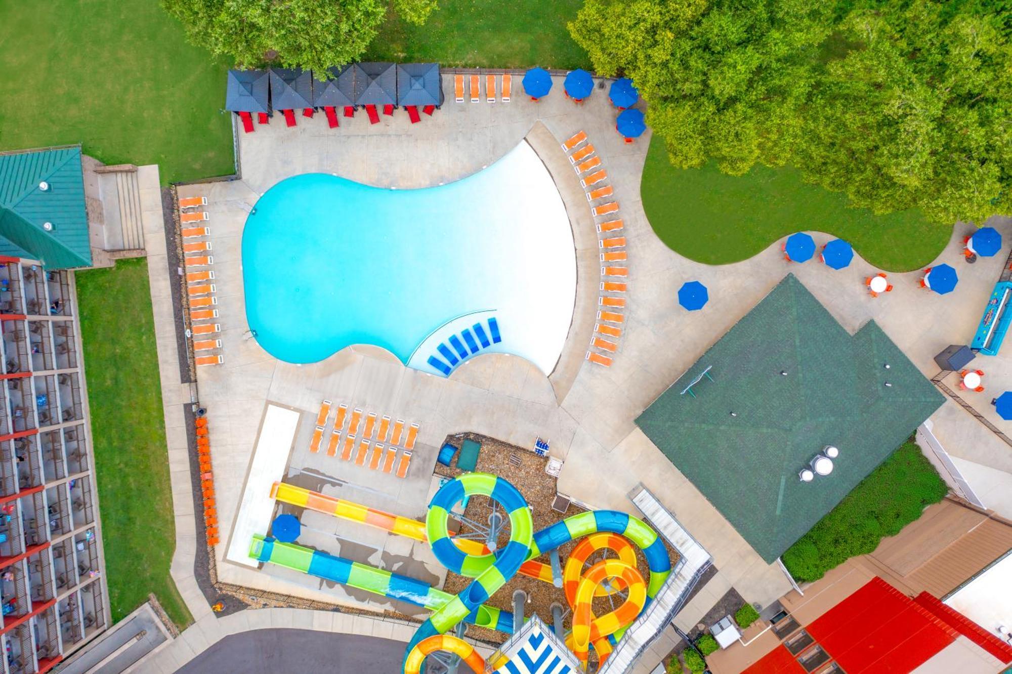 פיג'ן פורג' Country Cascades Waterpark Resort מראה חיצוני תמונה